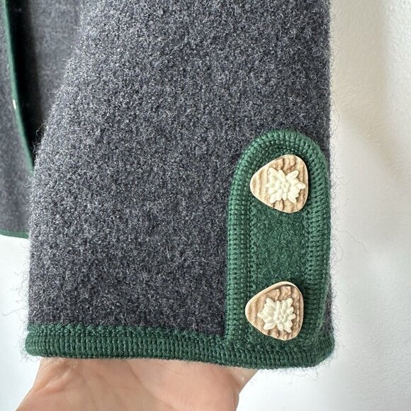 Elegance Seiler Cardigan Boiled Wool Button Front Sz 38 Gray Green trim Pockets - Picture 5 of 13